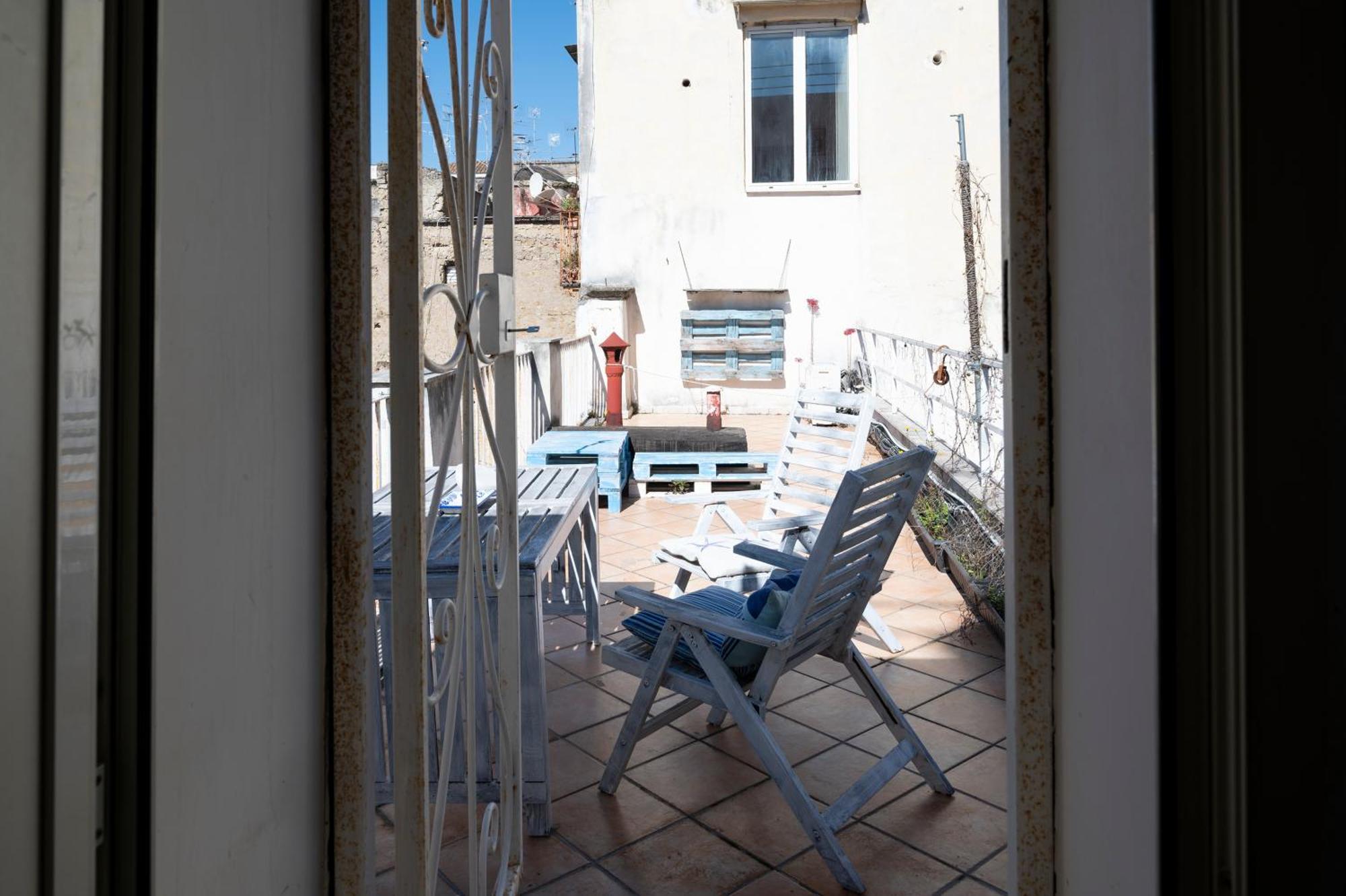 Palazzo Della Loggia B&B Nápoles Exterior foto